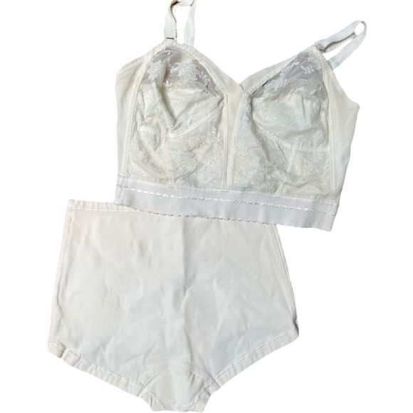 Vintage 1950s / 1960s Ivory Lace Panel Long Line Soft Cup Bra Corset Bustier - Picture 1 of 11